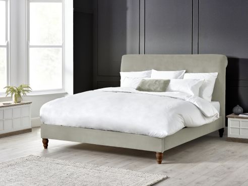 Bailey Scroll Bed